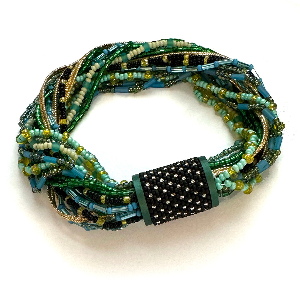 Audacia Beaded Bracelet Kit with magnetic clasp