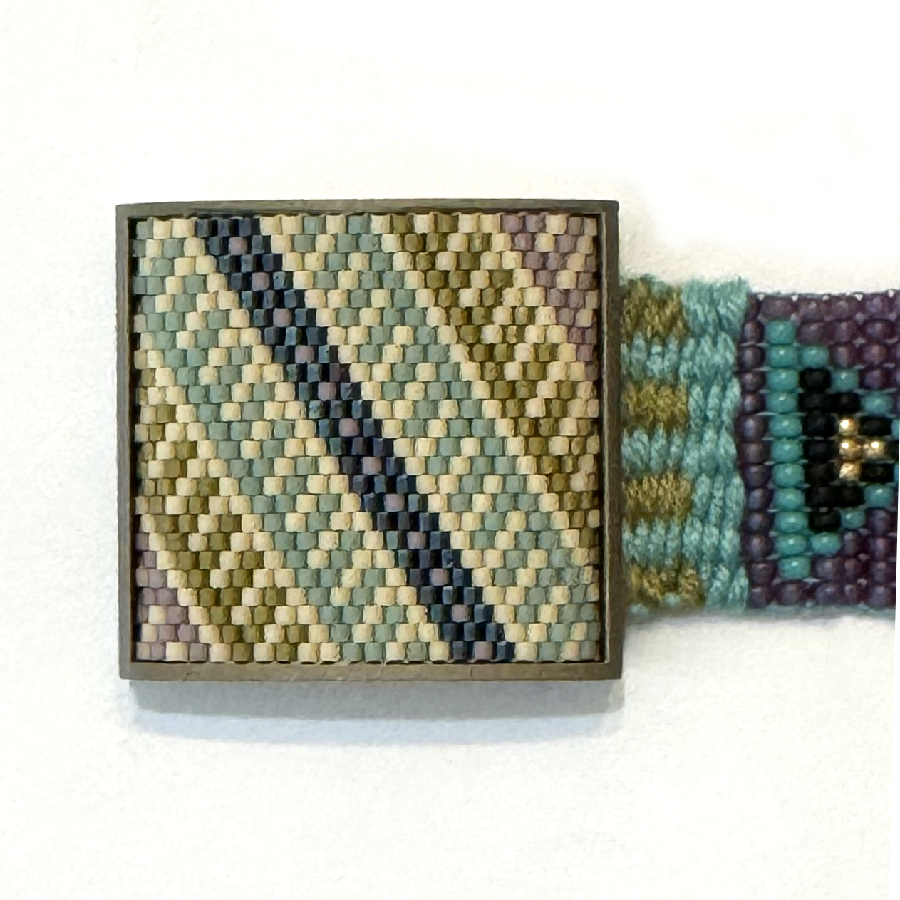 Clasp for Peyote, Brick, Square stitch cover
