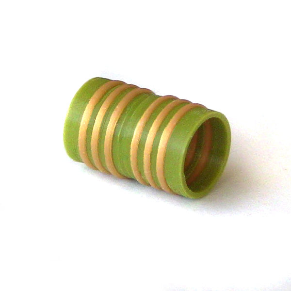 Magnetic gold ringed clasp 10.5 mm inside diameter, 20mm long