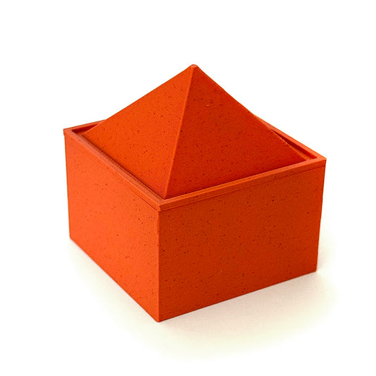 Pyramid Box with beadable lid