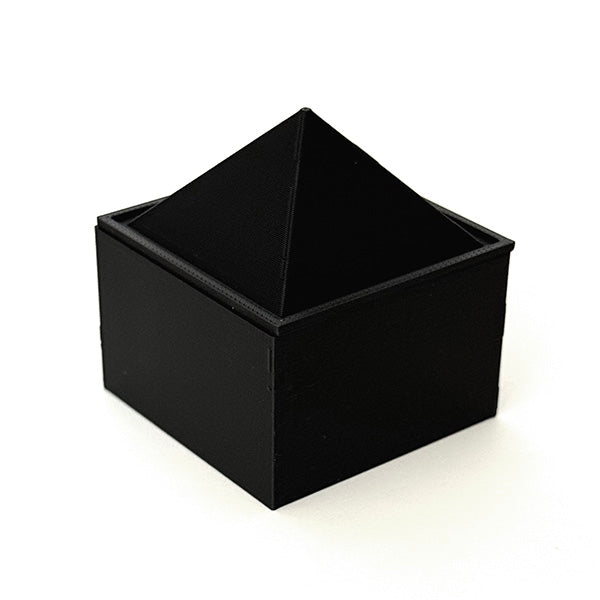 Pyramid Box with beadable lid