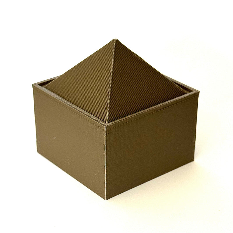 Pyramid Box with beadable lid