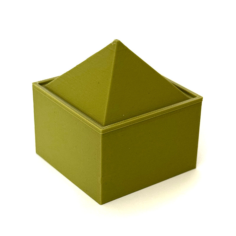Pyramid Box with beadable lid